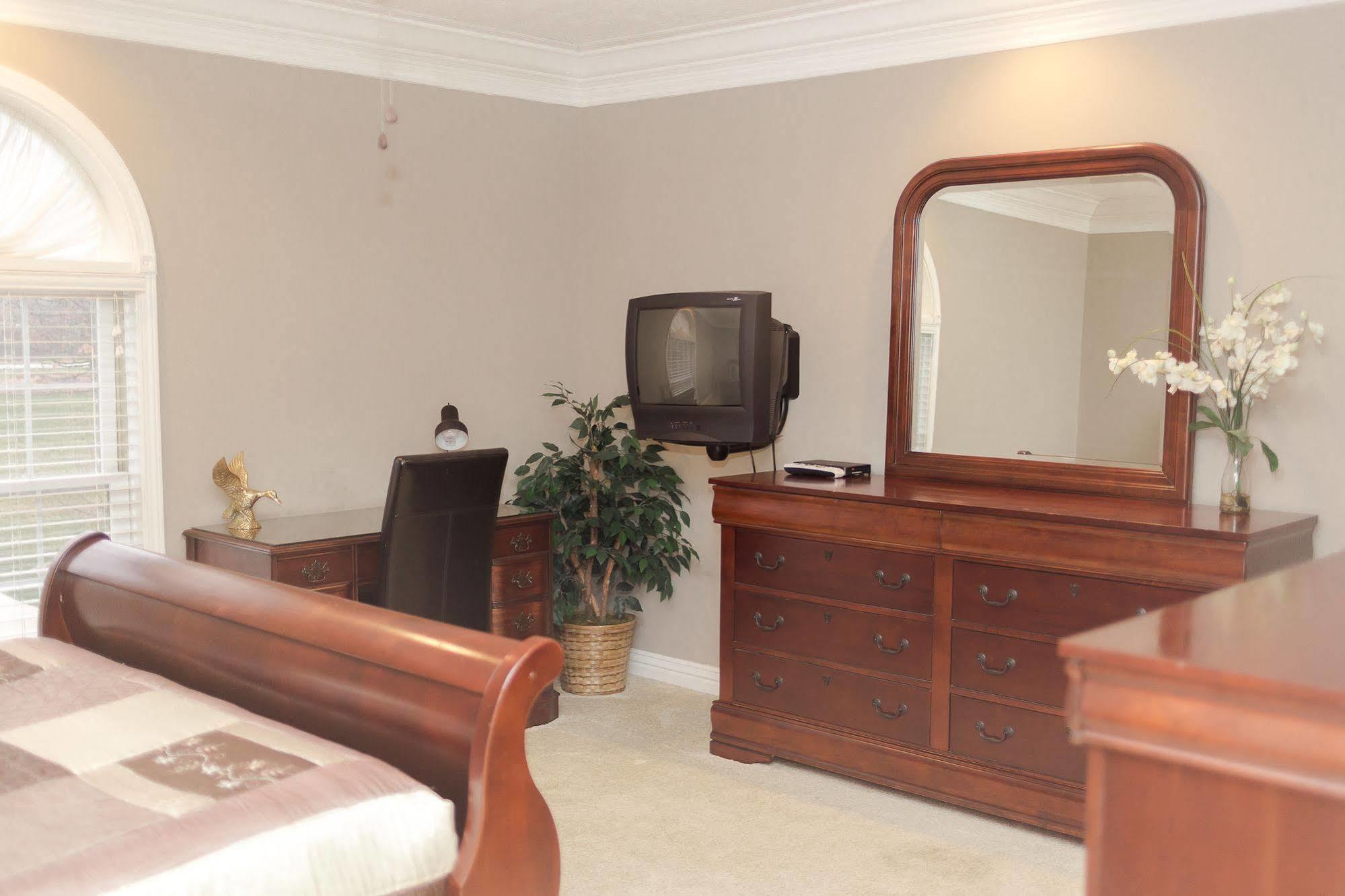 Lafayette Grand Manor Apartment Waynesville Exterior foto